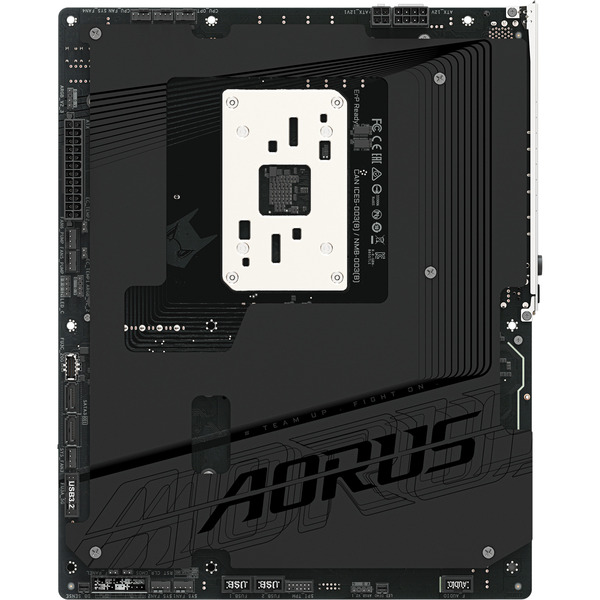 GIGABYTE B850 AORUS STEALTH, Mainboard - Bild 5