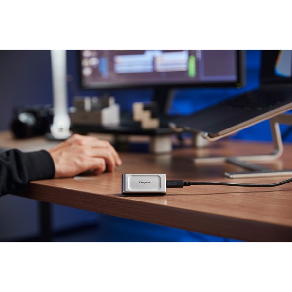 Kingston XS2000 Portable SSD 4 TB, Externe SSD (silber/schwarz, USB-C 3.2 Gen 2x2 (20 Gbit/s)) - Bild 7