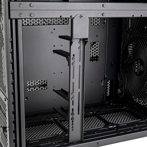 SilverStone ALTA D1, Big-Tower-Gehäuse - Bild 18