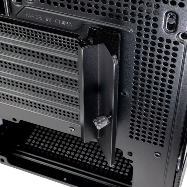 SilverStone Lucid 04, Tower-Gehäuse - Bild 12