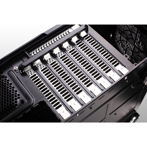 SilverStone SST-GD07B, HTPC-Gehäuse - Bild 15