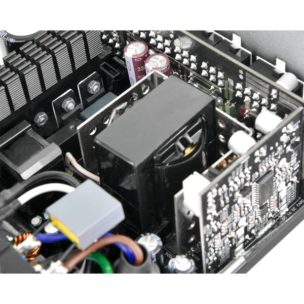 Thermaltake Toughpower PT 1000W, PC-Netzteil - Bild 13